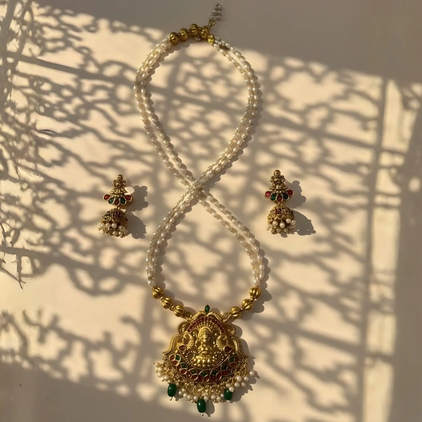 Necklace with Pearl Beads and Antique Gold Finish