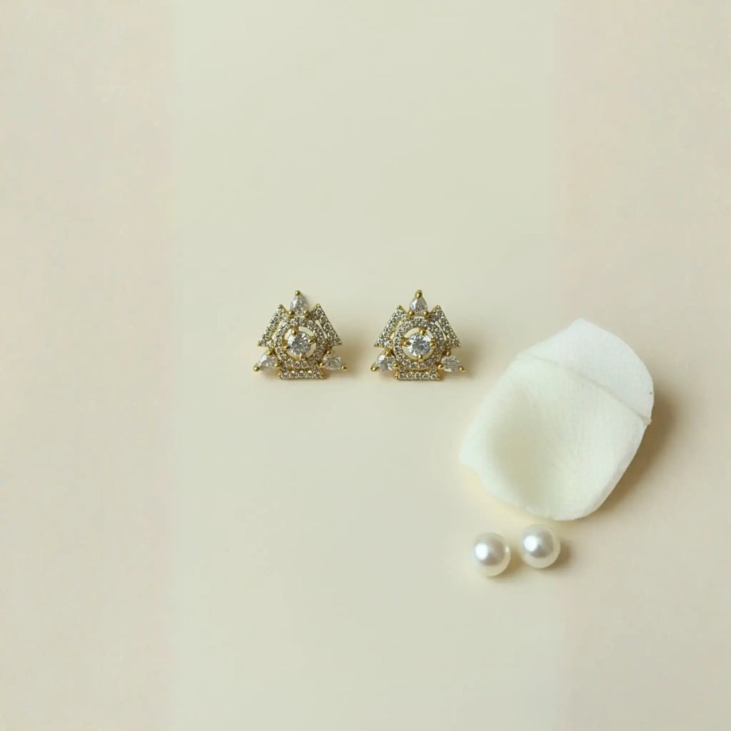 Geometric Stud Earrings Sparkling Crystal Design